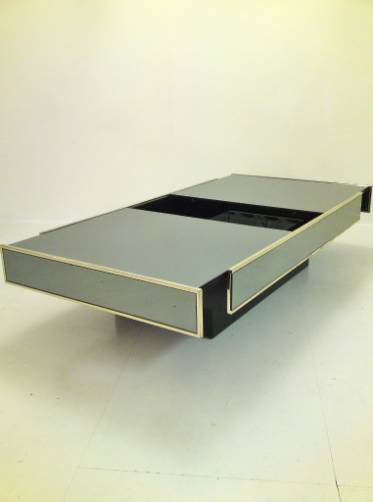 Willy Rizzo coffee table bar for Cidue, 1970`s, Italian